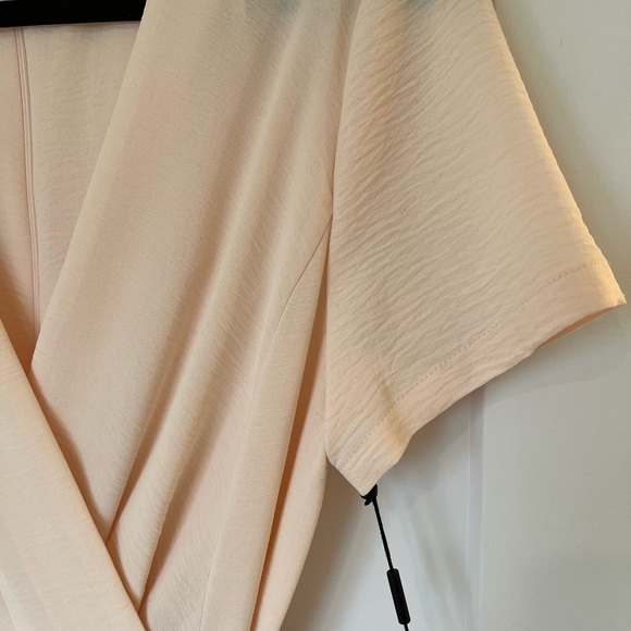 Peach Calvin Klein wrap dress *NWT* - Picture 2 of 5